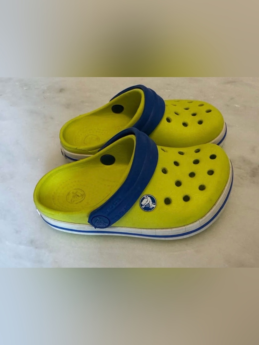 Like New Toddlers Size 7 Crocs $15